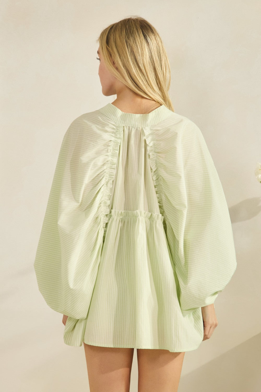 The Leva Blouse