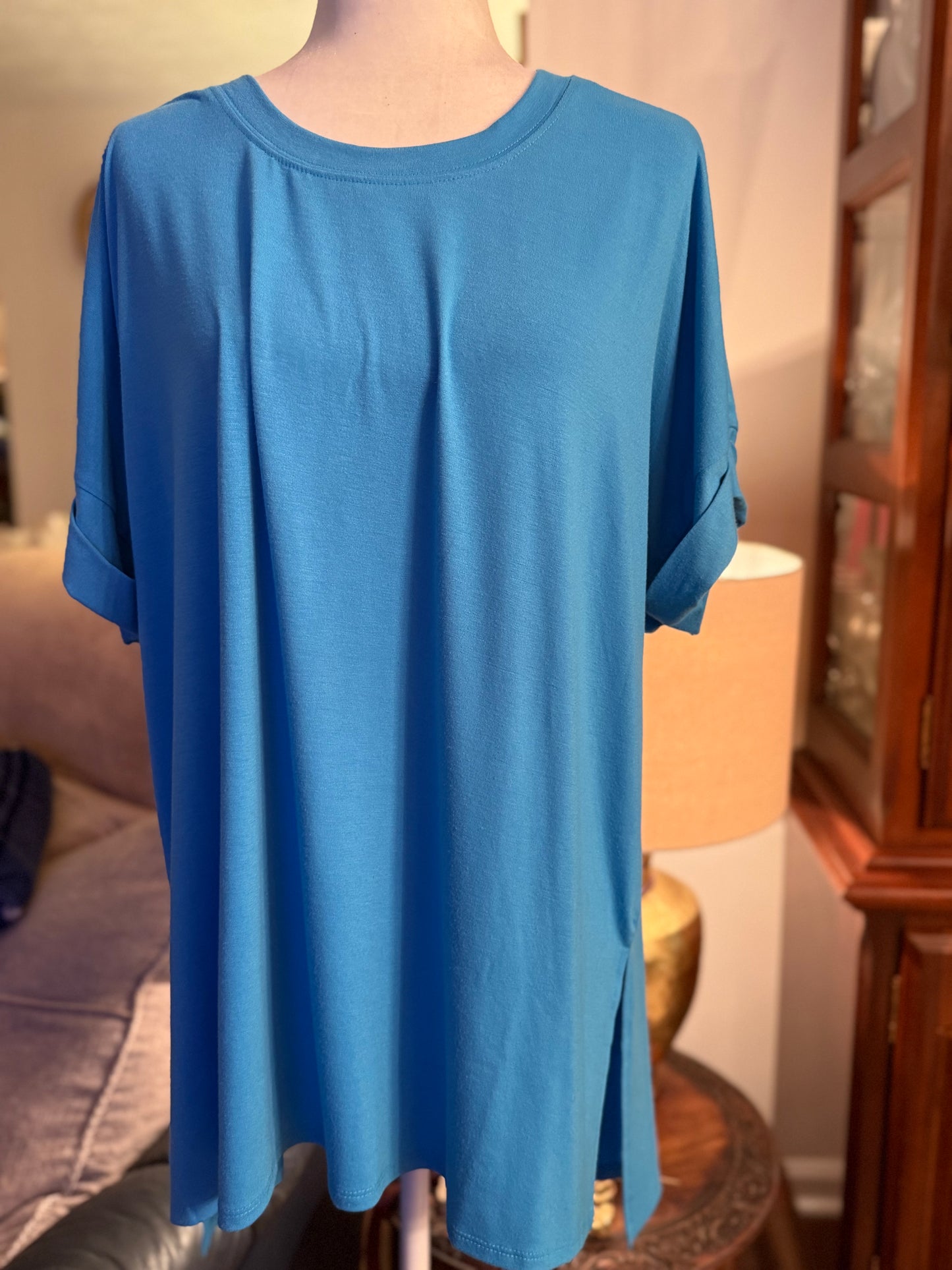 Split Hem Tee Deep Sky