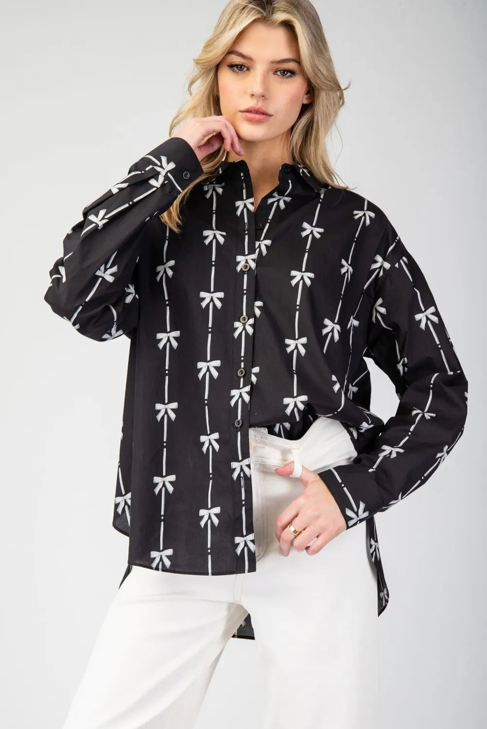The Ribbon Top Black