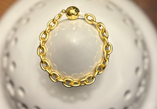 Catalina Bracelet with Magnetic Closure